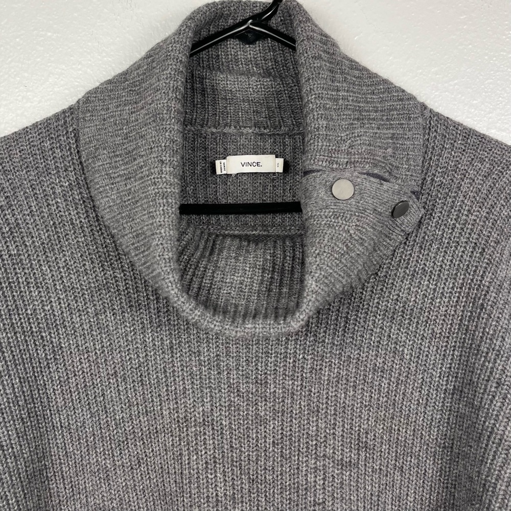 VINCE Oversized Gray Wool Yak Blend Turtleneck Snap Pullover Sweater XS - Picture 3 of 6